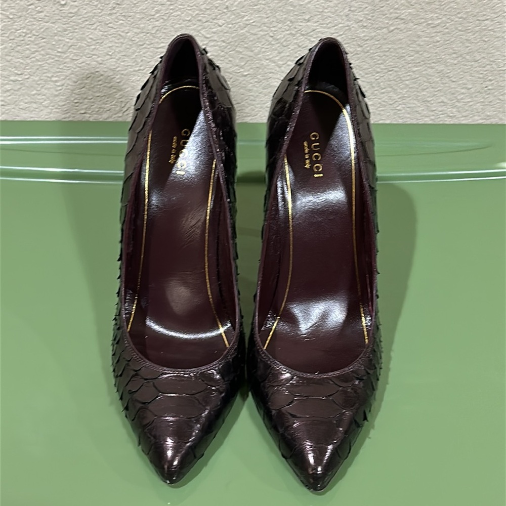 Gucci Heels - Picture 3 of 12